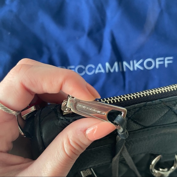 Rebecca Minkoff Crossbody Bag — Navy Blue w/ dust bag - Picture 4 of 5